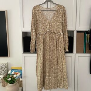 Old Navy Maternity Long Sleeve Dress with V-Neck